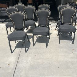 A Set of 9 chairs READ DESCRIPTION ⬇️