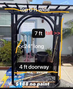 Arch Plant Climbing Trellis