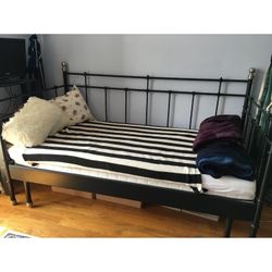 Twin/Full Metal Daybed Frame - Black