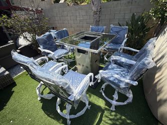 Patio outdoor fire pit  bar brand new