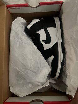 Nike dunks high women’s