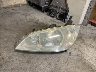 Honda Civic headlight