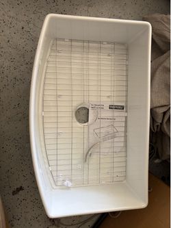 DeerValley Farmhouse kitchen sink