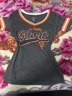 Size m petite womens t shirt giants shirt