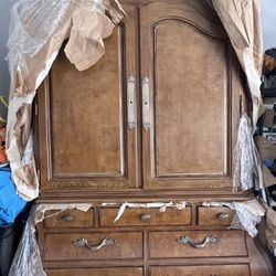 Henredon Dresser