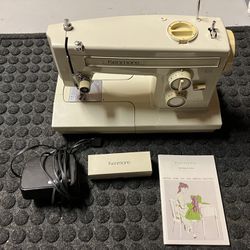 Kenmore Sewing Machine - vintage, 1970’s