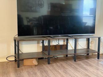 TV stand shelving