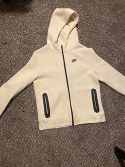 Beige nike tech jacket