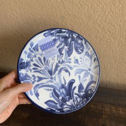 Brand New Hand Made in Portugal Plates one set of 6