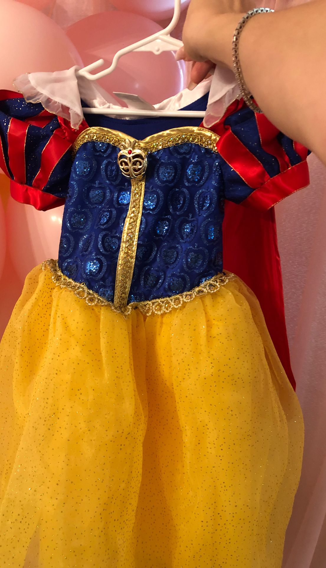 Snow white 4 T Disney costume