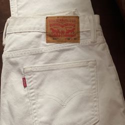 Levi 511 . 32x32 . White . Never Been Used . New . 