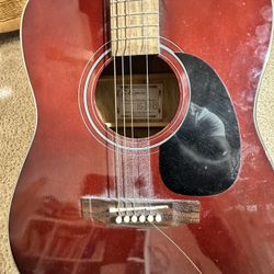 🎸 Takamine Acoustic-Electric – Needs Strings, Plays Great!  🎸 Guitarra Takamine Electroacústica – ¡Solo Necesita Cuerdas!