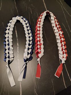 Small Graduation Lei