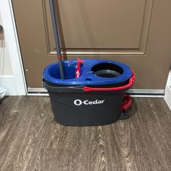 O-Cedar Floor Mop