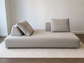 Eilersen Playground Sofa, modern, gray