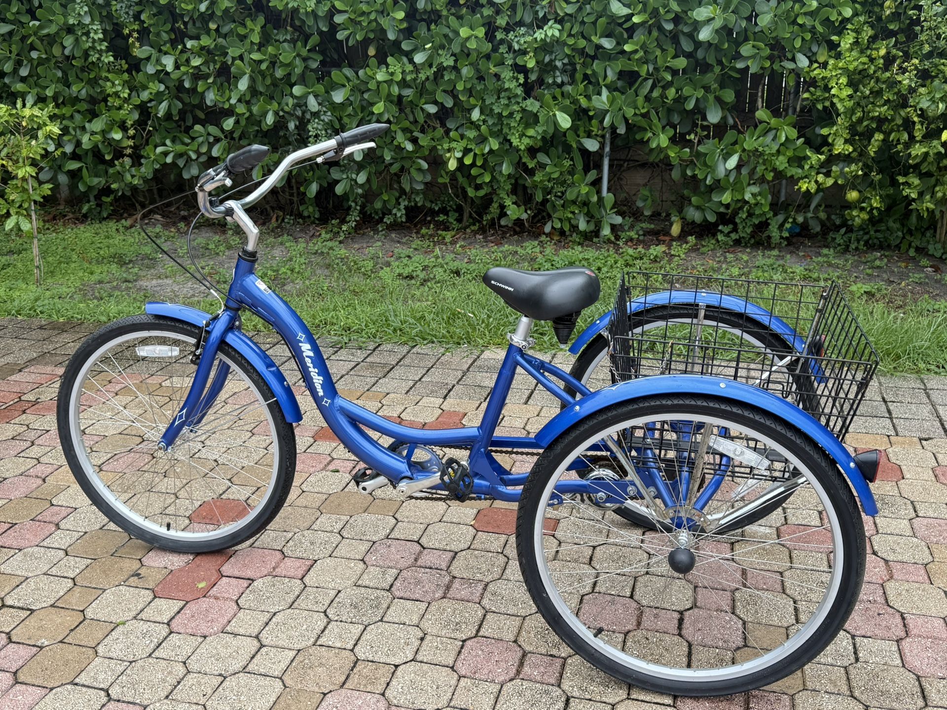 26 TRICYCLE SCHWINN MERIDIAN 1 SPEED - READY TO RIDE ✅
