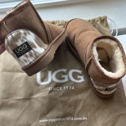 RARE Ugg Since 1974 Size 11 Ultra Mini Calf