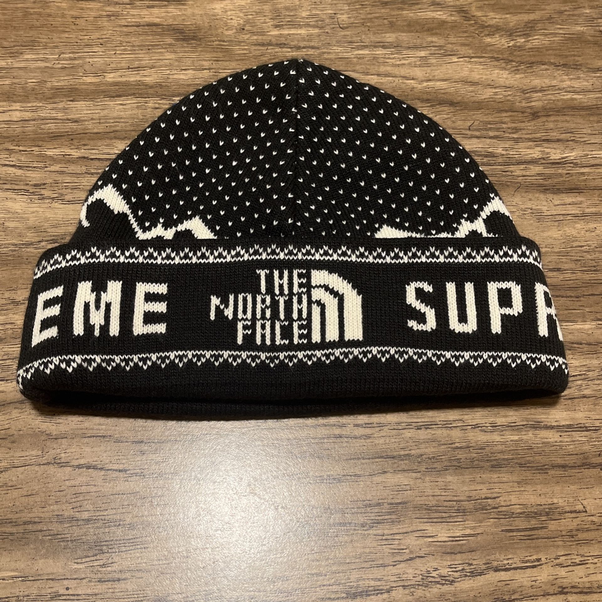 Supreme X North Face Beanie