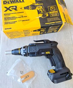 DeWALT 20V XR BLACKOUT Drywall Screwgun