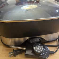 Electric skillet
