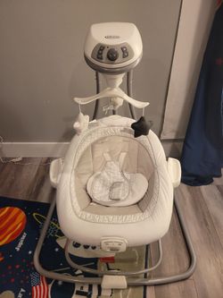Graco Baby Swing