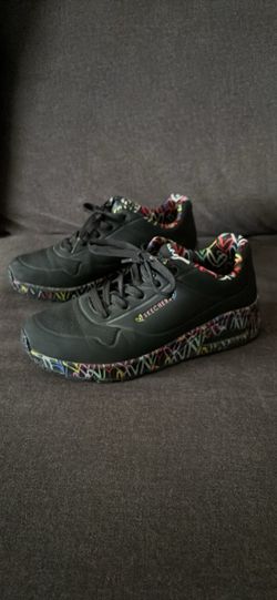 Skechers x JGoldcrown: Uno - Loving Love Sneakers