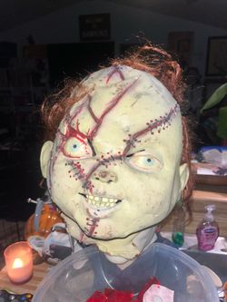 Chucky mask Y2K