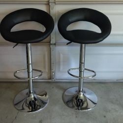BLACK BAR STOOLS SET OF 2 PCS 👉 59.00 X SET OF 2 BARSTOOL 👈💥 BRAND NEW 💥