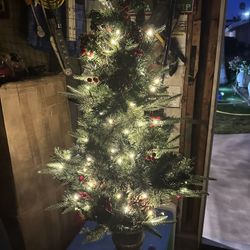 4 Ft Christmas Tree