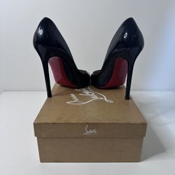 CHRISTIAN LOUBOUTIN Heels Women’s Black Pumps With Box & Bag (Authentic)
