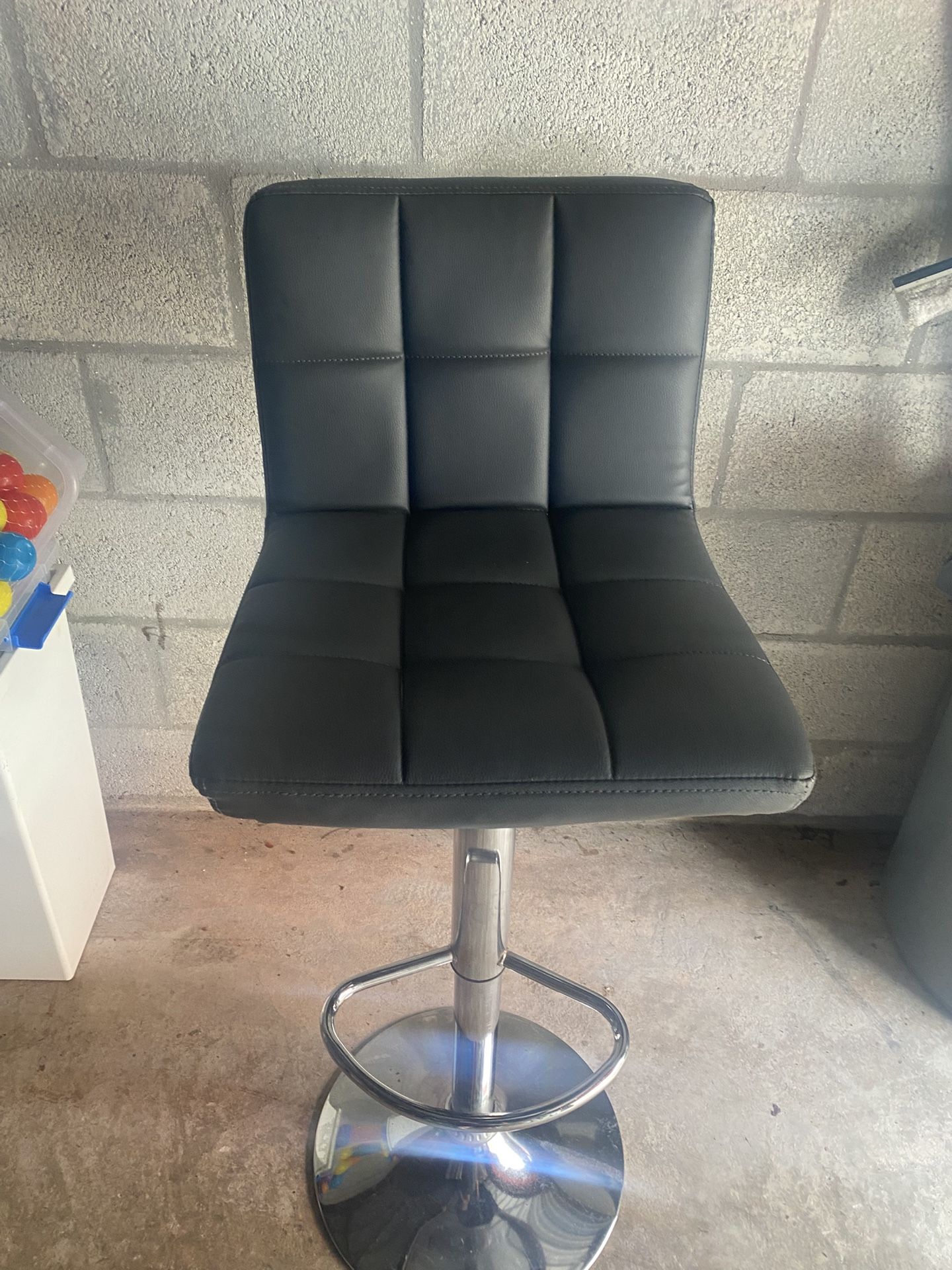 Bar Stool ONLY ONE