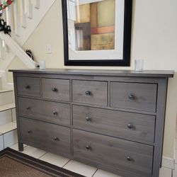 SOLID WOOD DRESSER 8 DRAWERS DELIVERY AVAILABLE 