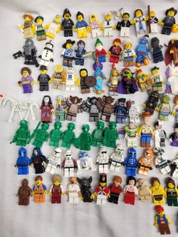 Lot of 300 Lego Minifigures From Star Wars CMF Space Toy Story Ninjago