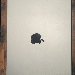 MacBook Pro 14” M1 Max – 64GB RAM / 2TB SSD