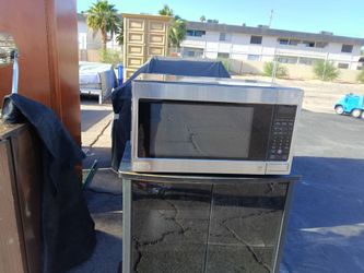 LG Stainless Steel Countertop Microwave
