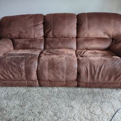 Brown Leather Recliner Set