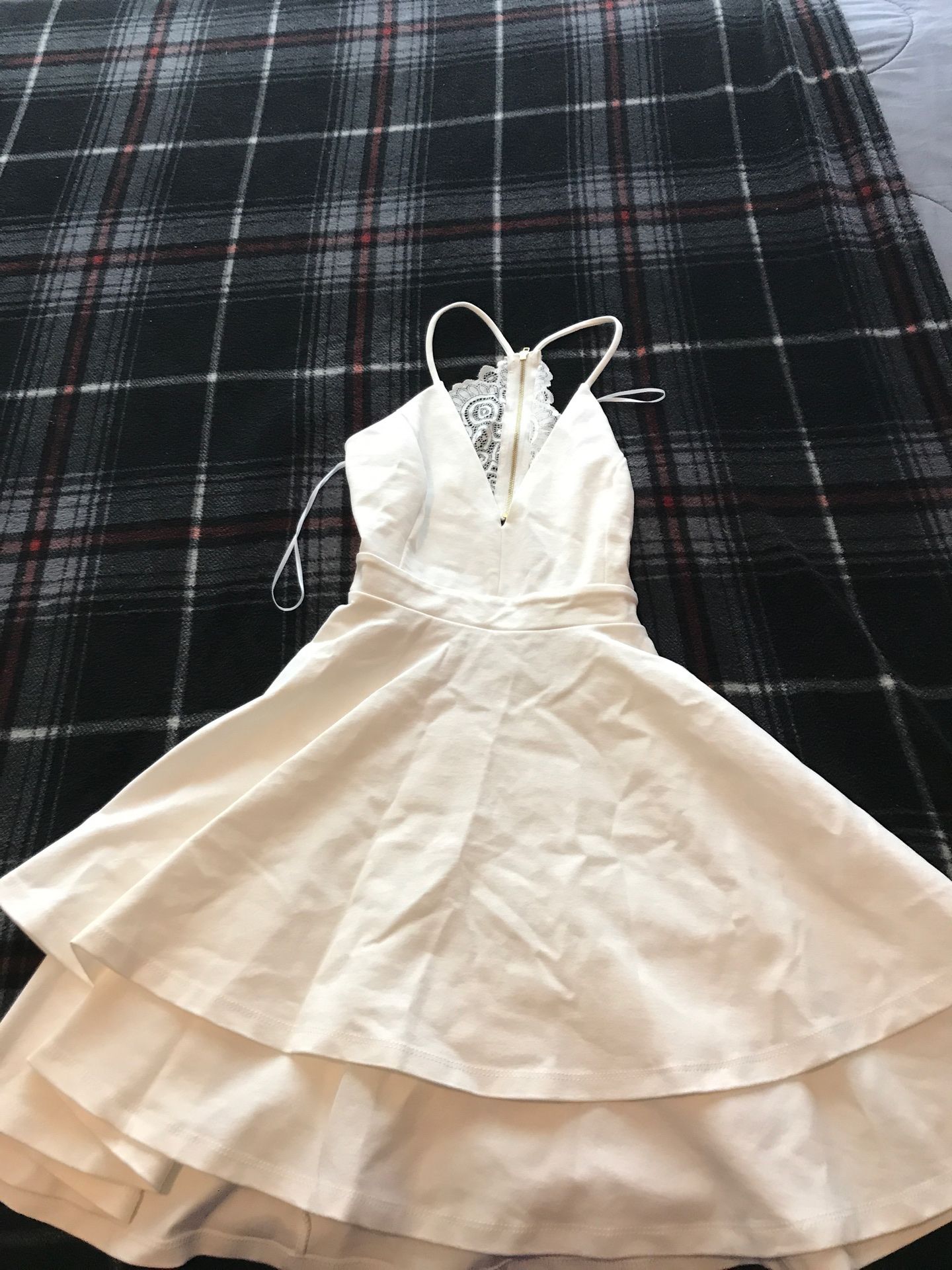 White Wisdor dress