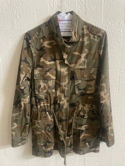 Camo Utility Jacket with Cargo Pockets