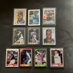 Lot Of 10 Baseball Cards