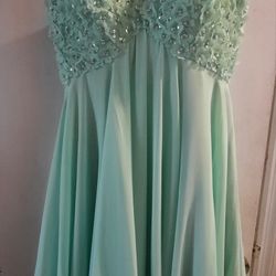 Prom/ Special Occasion Dress