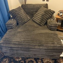 Chaise Lounge, Brown,