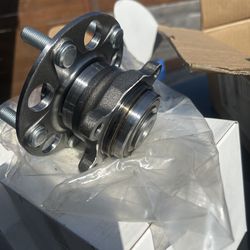 2006-2011 Honda civic rear wheel bearing assembly