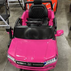 Pink Toyota Kids Ride on Car 12V With Remote / Tinta Toyota Kids Ride en coche de 12 V con control remoto