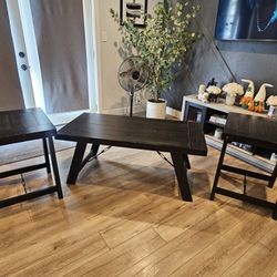 Coffee Table And End Table Set