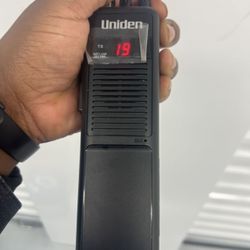 Handheld CB Radio – Uniden PRO401HH | Open Box, Never Used