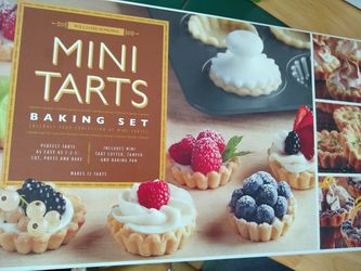 Williams sonoma mini tarts baking set