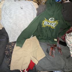 3 pcs men’s preowned size L . Shorts size 36 all in good condition located off lake mead and Simmons