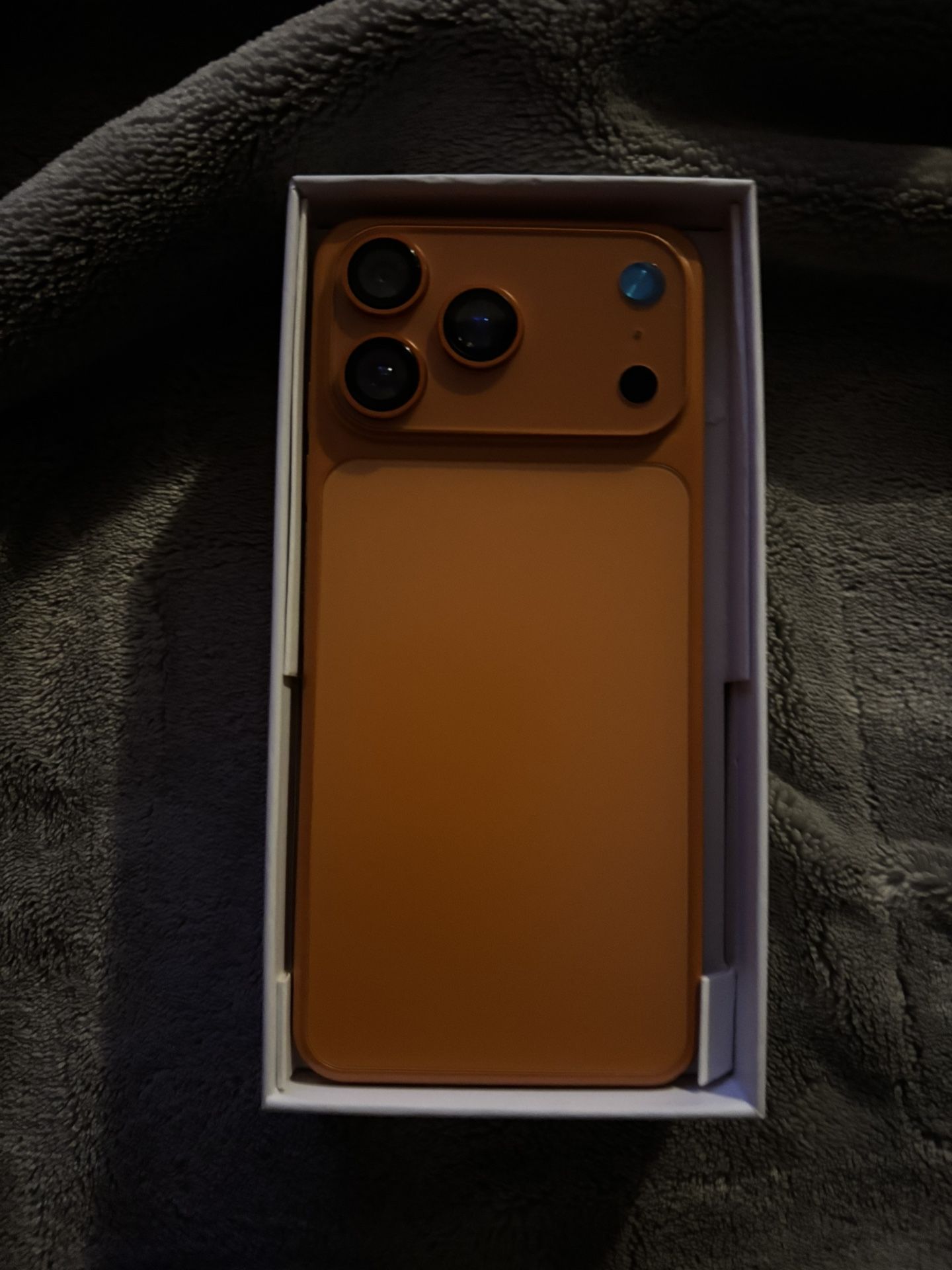 i17 Pro Max Unlocked Clon