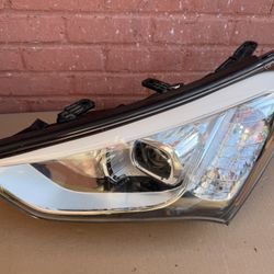 2013-2014-2016 Hyundai Santa Fe sport headlight