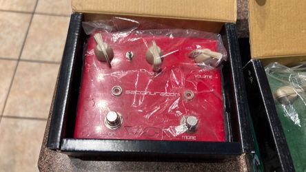 vox satriani distortion